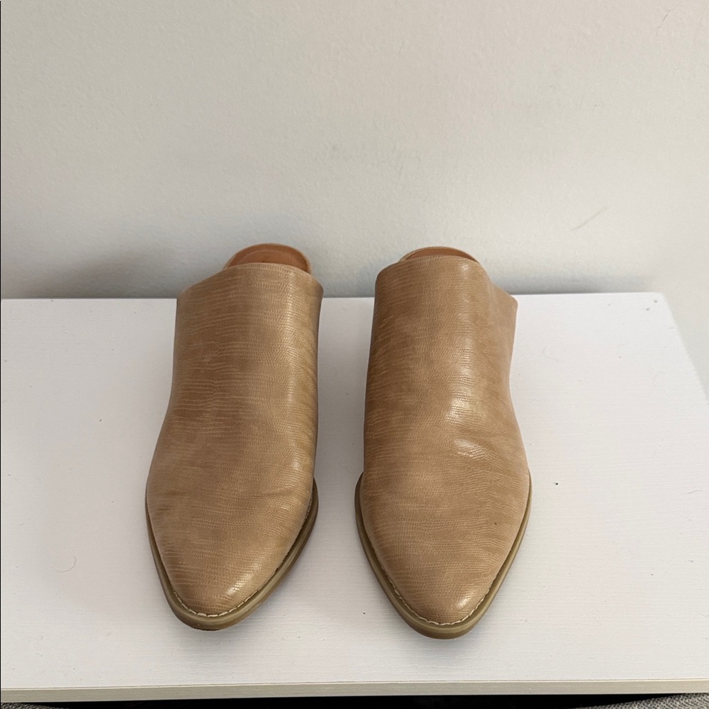 Universal Thread Light Brown Mules - Picture 3 of 4